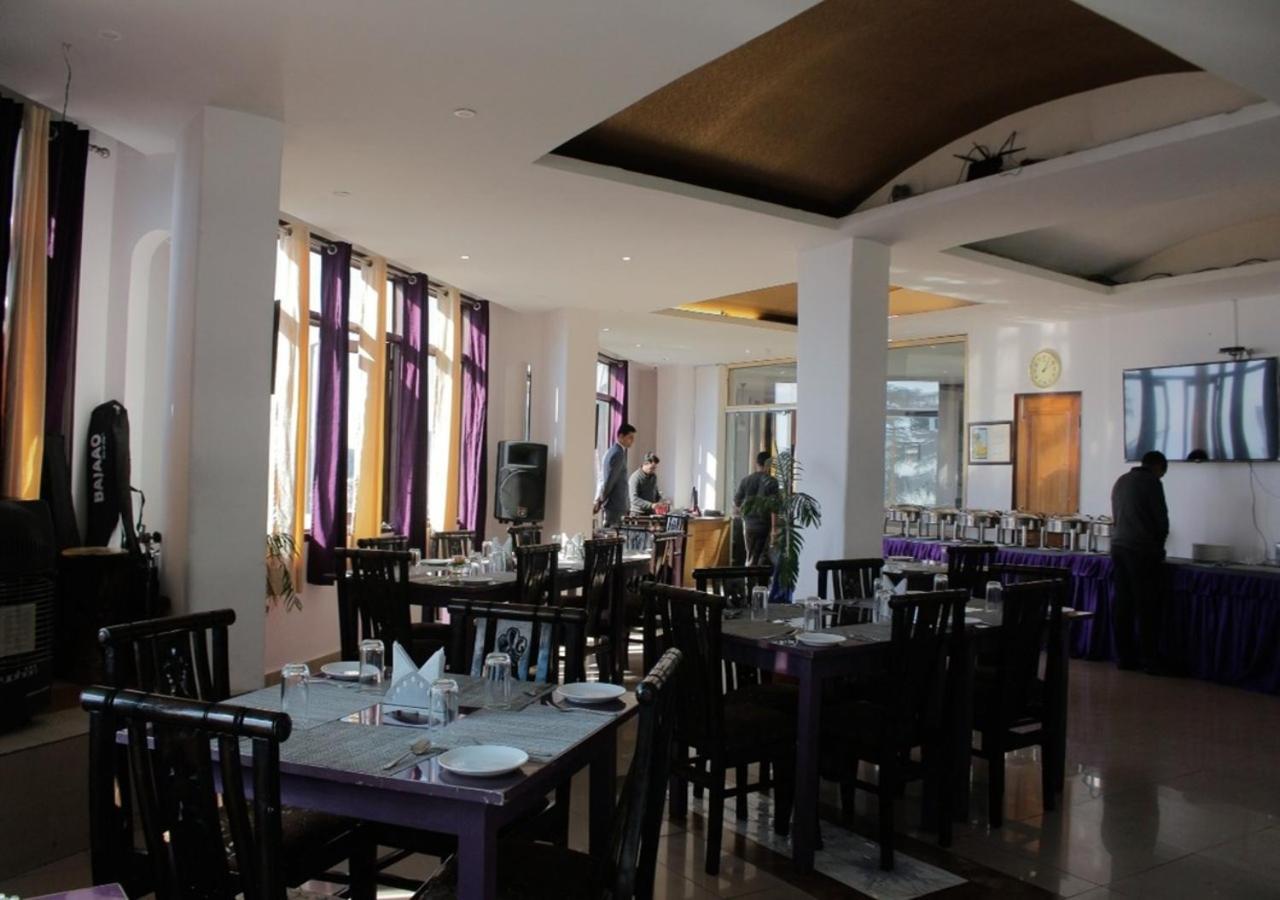 M Hotel And Restaurant McLeod Gandzs Kültér fotó